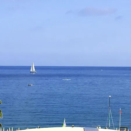 Le Finestre Sul Mare アルビッソラ・マリーナ