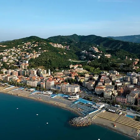 Le Finestre Sul Mare Apartamento *