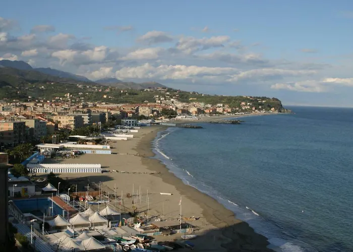 Le Finestre Sul Mare * Albissola Marina